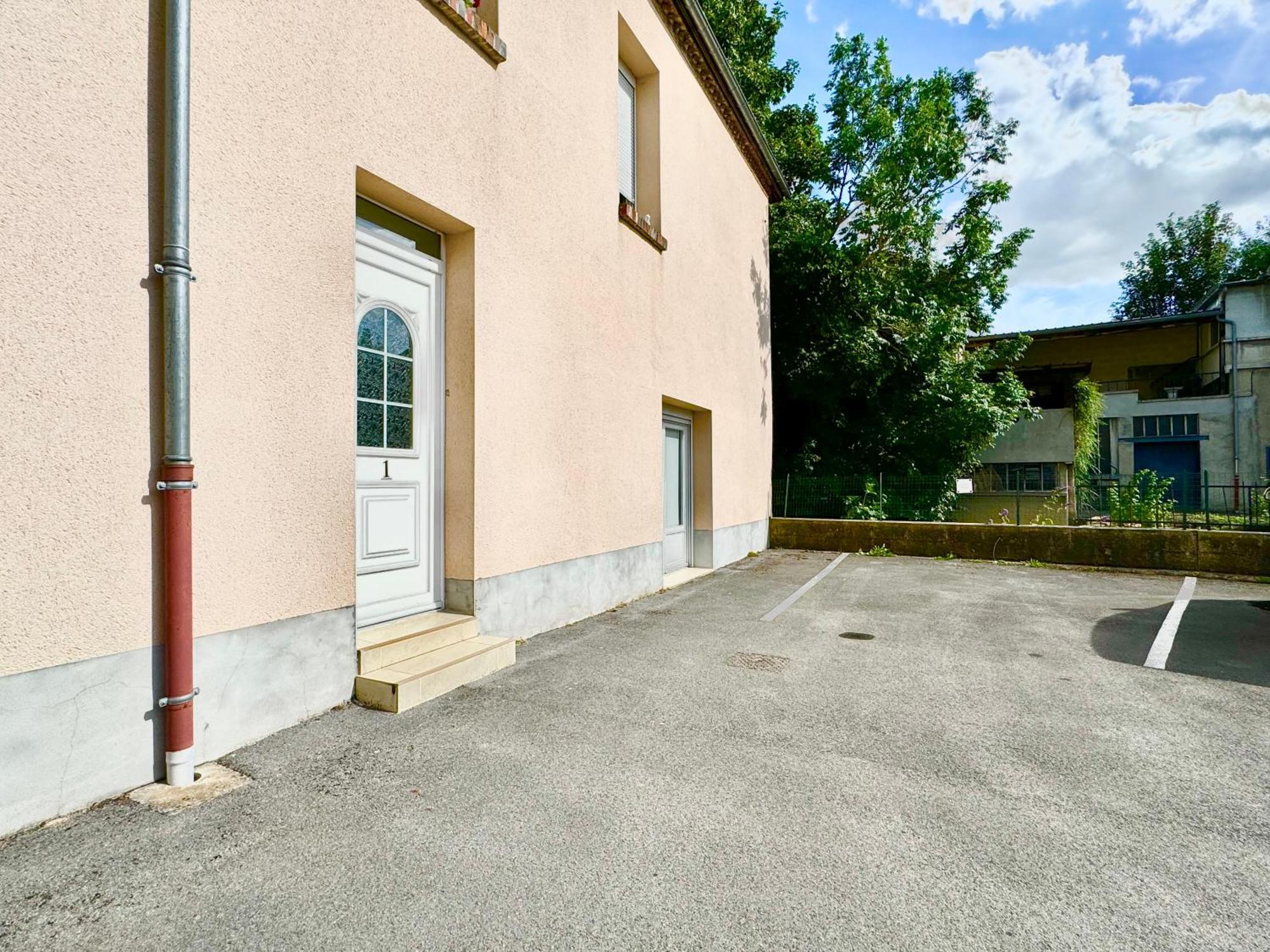 Le Cubry : Appart Hyper-Centre Avec Une Place De Parking Épernay Buitenkant foto